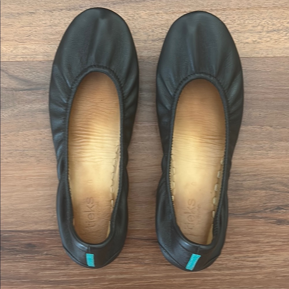 Black Tieks - size 8